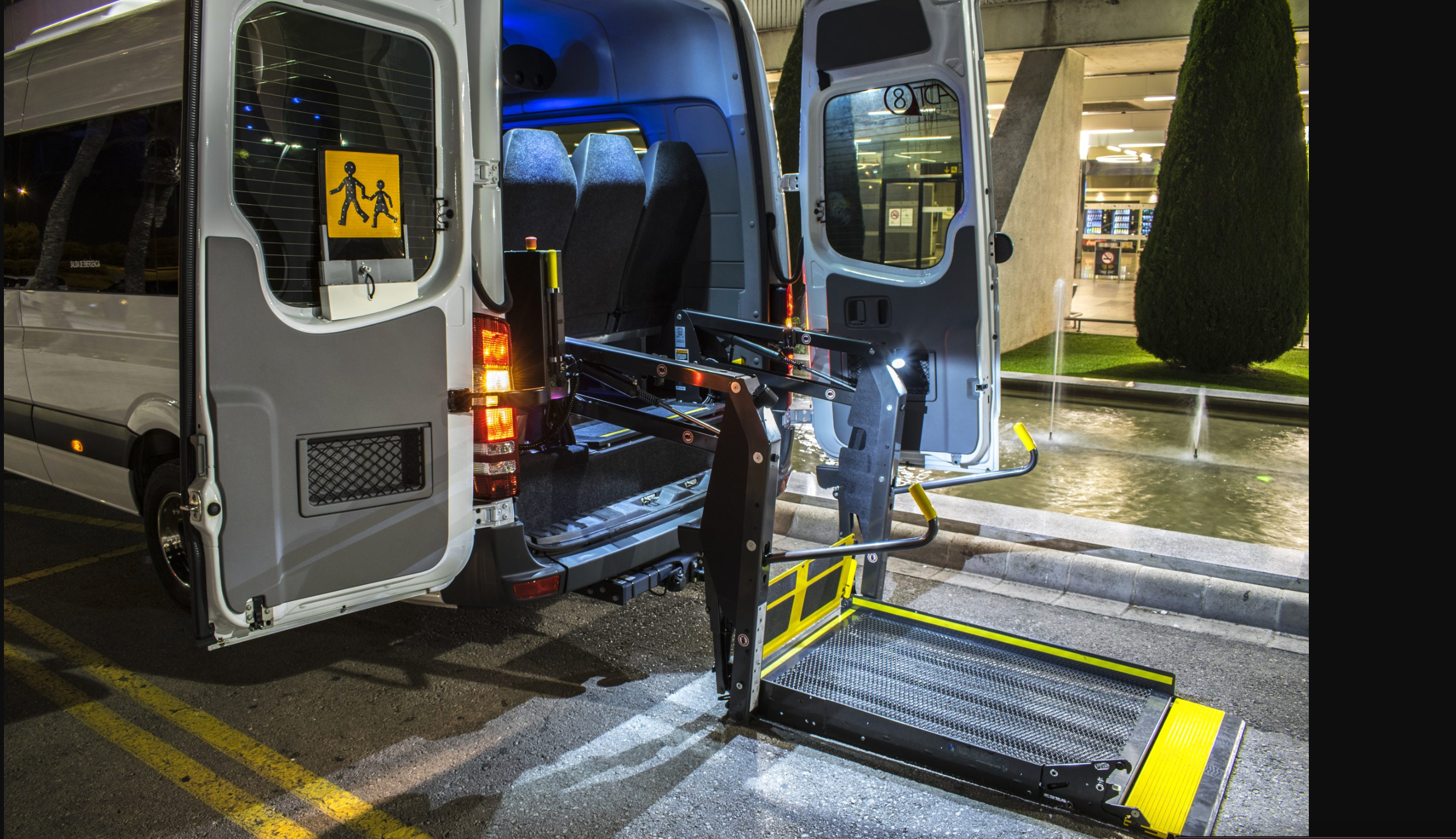 ✈️ Wheelchair Accessible Airport Rides